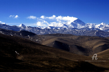 "Mount Everest and c…" başlıklı Fotoğraf Scott Gregory Banner tarafından, Orijinal sanat, Analog Fotoğrafçılık
