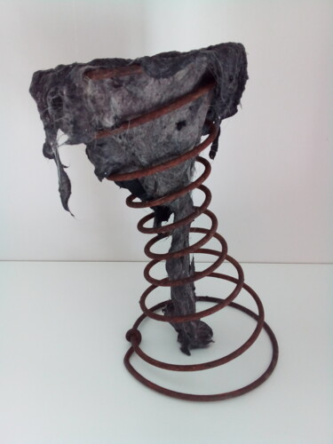 Skulptur mit dem Titel "Black hole" von Serendipity Liche, Original-Kunstwerk, Draht
