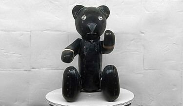 Sculpture intitulée "HAND BEAR | HB_A000…" par Seven E, Œuvre d'art originale, Résine