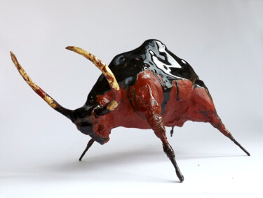 Sculpture intitulée "Red Bull #1" par Simona Barreca, Œuvre d'art originale, Céramique