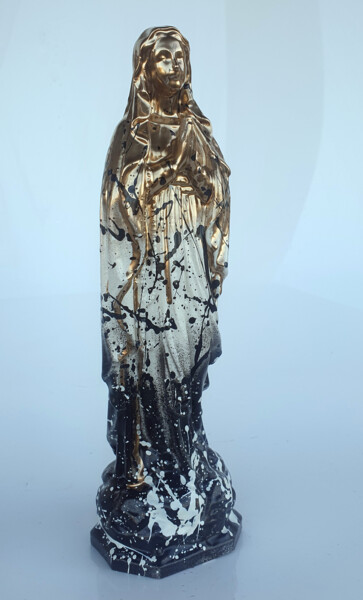 Скульптура под названием "SPACO, Like a Virgi…" - Spaco, Подлинное произведение искусства, Смола