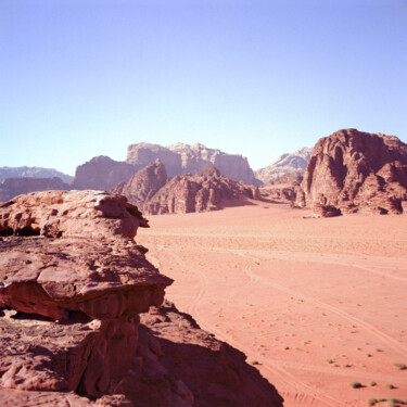 Photography titled "Red Desert" by Stefana Savic, Original Artwork, Analog photography