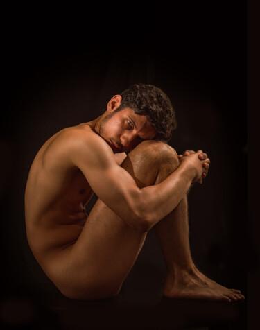 Fotografie getiteld "One naked man - Sim…" door Stefano Mercurius, Origineel Kunstwerk, Digitale fotografie
