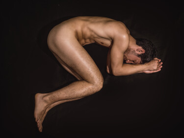Фотография под названием "Birth. Study on mal…" - Stefano Mercurius, Подлинное произведение искусства, Цифровая фотография