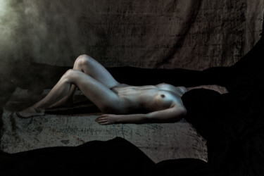 Photography titled "Postmortem [I]" by Stephan Joachim, Original Artwork, Digital Photography