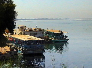 Photography titled "The Nile.jpg" by Suleiman, Original Artwork