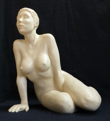 雕塑 标题为“Jenny1” 由Sylvie Bourély (SB), 原创艺术品, 兵马俑