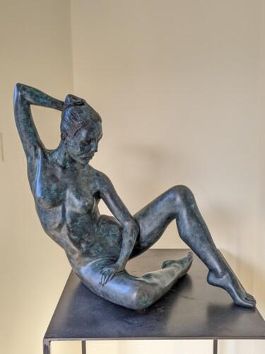 Sculptuur getiteld "Equilibre2" door Sylvie Bourély (SB), Origineel Kunstwerk, Klei