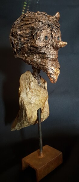 Sculpture intitulée "Birdman skull" par Sylvie Bublex, Œuvre d'art originale, Tissu