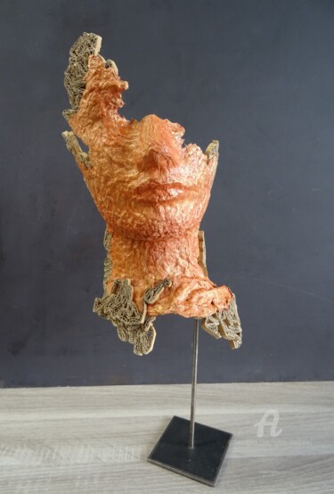 Sculpture titled ""Kate"" by Sylvie Loudieres, Original Artwork, Paper