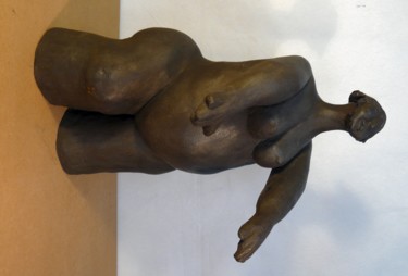 Escultura intitulada "Grisette - sculptur…" por Sylviehebrard, Obras de arte originais, Cerâmica