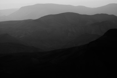 「Mountains of the Ju…」というタイトルの写真撮影 Tal Paz-Fridmanによって, オリジナルのアートワーク, デジタル