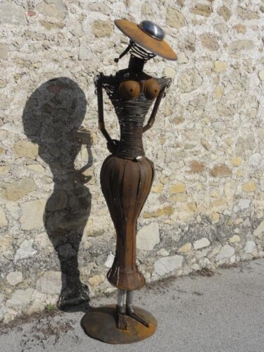Sculpture titled "Douce Idée" by Thierry Gall, Original Artwork