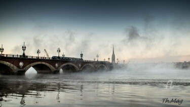 Fotografia intitolato "Pont de Pierre" da Thierry Magliulo (Th.Mag), Opera d'arte originale