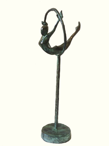 Scultura intitolato "Female gymnast" da Kristof Toth, Opera d'arte originale, Bronzo