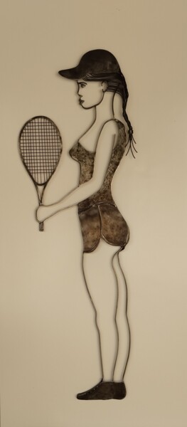 Скульптура под названием "Tennis women" - Alain Tourette, Подлинное произведение искусства, Металлы