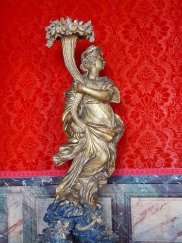 Fotografia intitolato "Bronze Lady" da Troy Wilson-Ripsom, Opera d'arte originale, Fotografia digitale