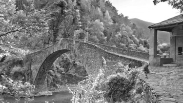 Fotografie getiteld "Ponte del Diavolo i…" door Ivan Venerucci, Origineel Kunstwerk