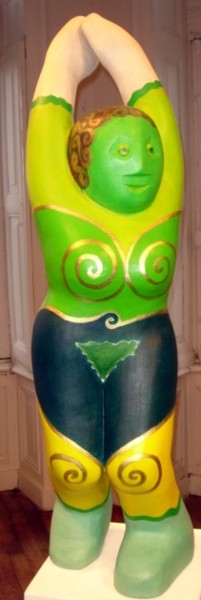 Escultura titulada "la femme papillon g…" por Umo, Obra de arte original, Piedra