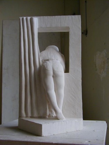 Sculpture intitulée "la chambre" par Umo, Œuvre d'art originale, Pierre