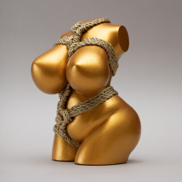 Sculptuur getiteld "Golden Idol" door Val Filip Art, Origineel Kunstwerk, Gips