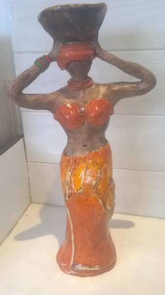 Scultura intitolato "FEMME EXOTIQUE" da Valerie Perron, Opera d'arte originale, Ceramica