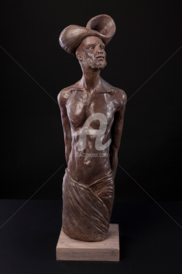Sculpture titled "Le Voyageur..." by Valerie Barrault, Original Artwork, Terra cotta