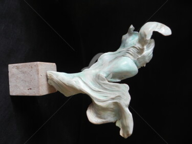 Sculpture titled "ange-de-derriere.jpg" by Valerie Barrault, Original Artwork, Ceramics