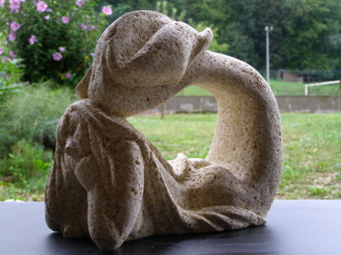 Sculptuur getiteld "sirène sereine" door Valja, Origineel Kunstwerk, Steen