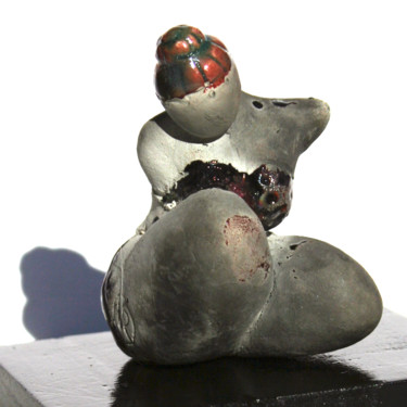 Sculpture titled "Sculpture de femme…" by Vanessa Renoux, Original Artwork, Ceramics