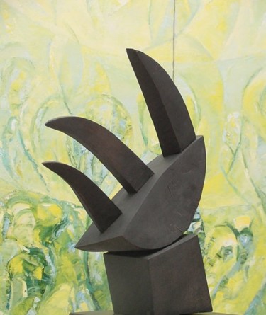 Скульптура под названием "black orchid" - Vasyl, Подлинное произведение искусства, Дерево