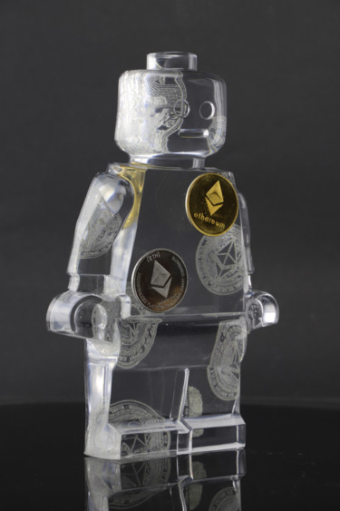 Sculpture titled "ROBOCLUSION ETHEREU…" by Vincent Sabatier (VerSus), Original Artwork, Resin