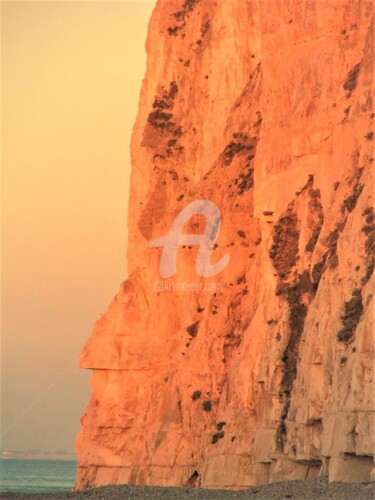 Photographie intitulée "la falaise qui avai…" par Virginie Dartois, Œuvre d'art originale, Photographie non manipulée