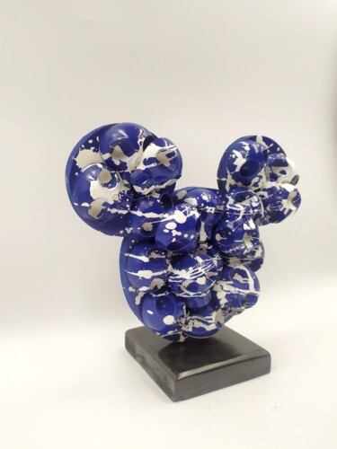 Скульптура под названием "Mickey Skull - bleu" - Vl, Подлинное произведение искусства, Смола