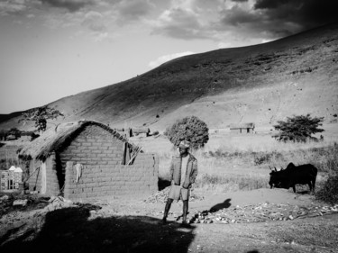 Photographie intitulée "Espoir désertique" par Thècle, Œuvre d'art originale