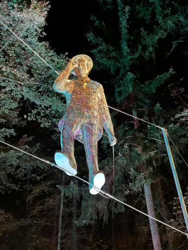 Скульптура под названием "flying sculpture, F…" - Mirko Siakkou-Flodin, Подлинное произведение искусства, Нержавеющая сталь