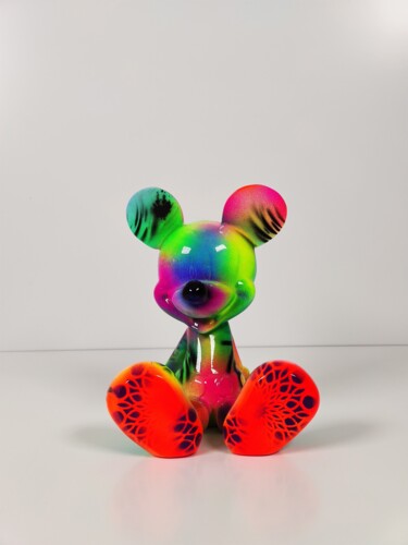 Sculpture titled "Mickey Assis Street…" by Xavier Wttrwulghe, Original Artwork, Resin