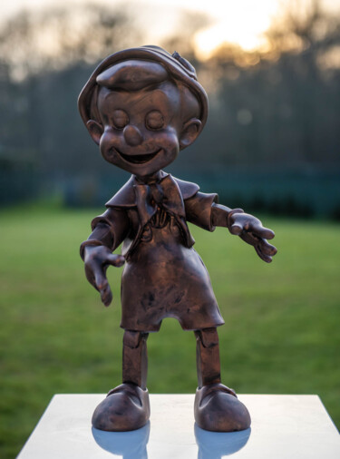 Escultura titulada "Pinocchio P" por Xavier Wttrwulghe, Obra de arte original, Resina