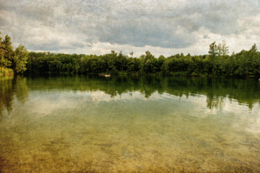 Photographie intitulée "Lake time" par Yasmina Baggili, Œuvre d'art originale, Photographie numérique