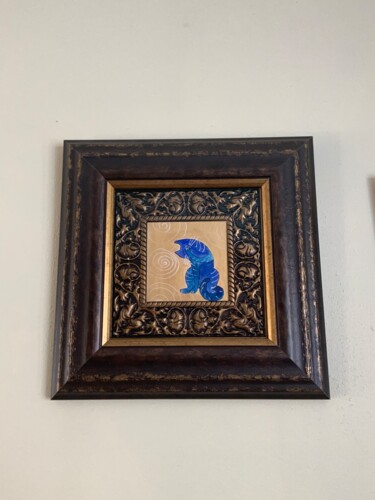 Painting titled "Blue cat on gold" by Yelena Mazour-Matusevich, Original Artwork, Enamel Mounted on Cardboard