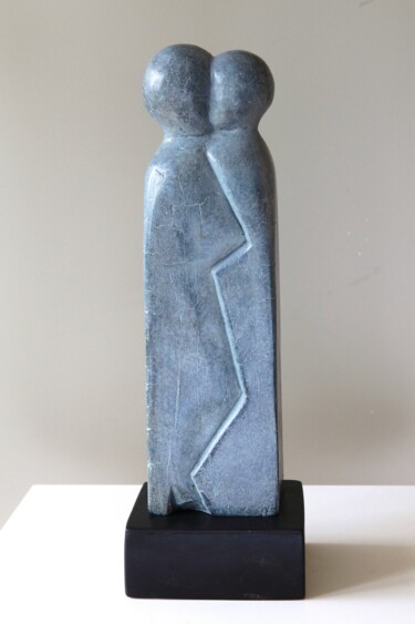 Sculpture titled "Baiser" by Yolaine Rilhac, Original Artwork, Bronze