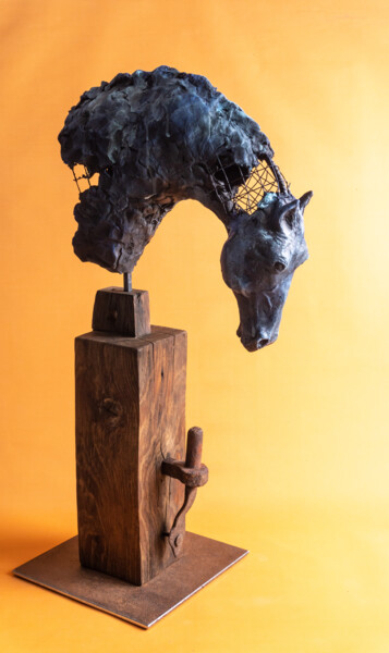 Rzeźba zatytułowany „***THUNDER***” autorstwa Yuriy Kraft, Oryginalna praca, Glina