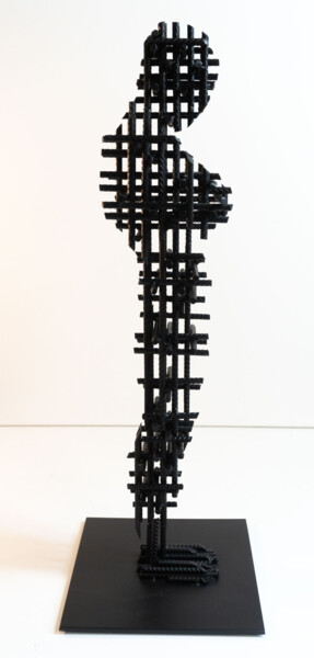 Sculptuur getiteld ""Industrial Eleganc…" door Yuriy Kraft, Origineel Kunstwerk, Metalen