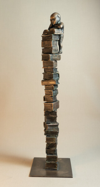 Sculpture intitulée ""Bookworm X"" par Yuriy Kraft, Œuvre d'art originale, Bronze
