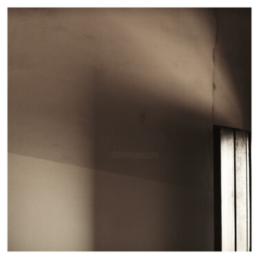 Fotografia zatytułowany „door and shadow” autorstwa Zheka Khalétsky, Oryginalna praca, Fotografia nie manipulowana