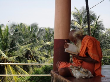 Photography titled "Reading man.jpg" by Zoriana Rypan, Original Artwork