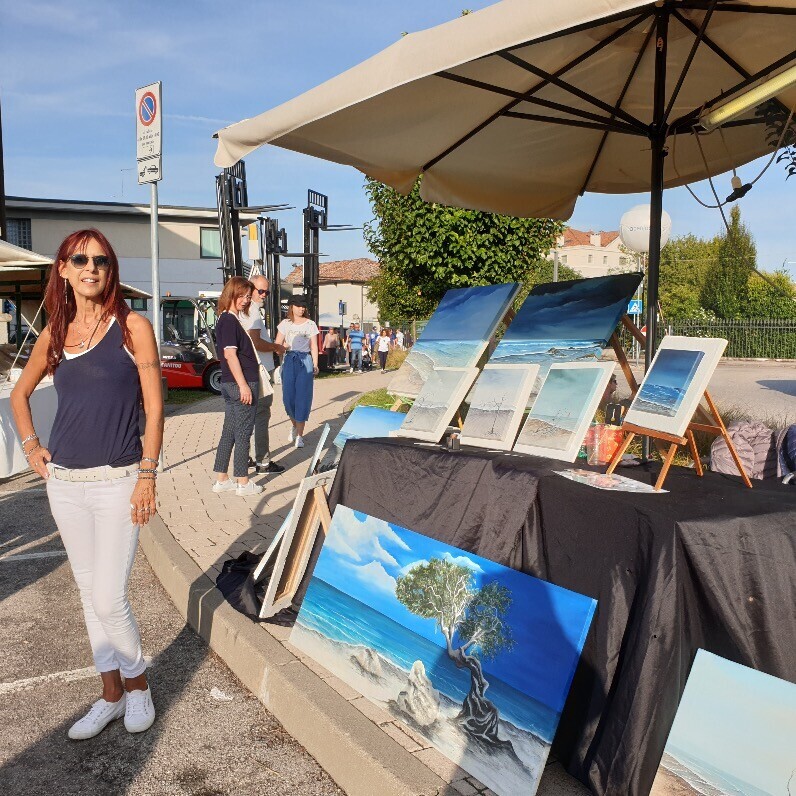 Monica Bolfe - L'artista al lavoro