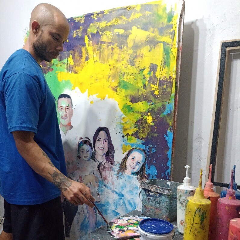 Rodrigo Mariano Da Silva Barbosa - The artist at work