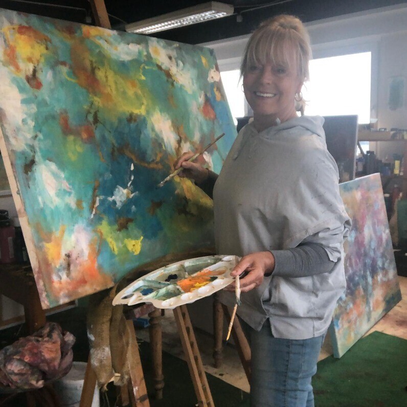 Sylvia Moritz - The artist at work