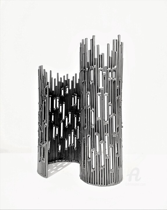 Escultura titulada "The Two Towers (The…" por Albert Dura, Obra de arte original, Metales